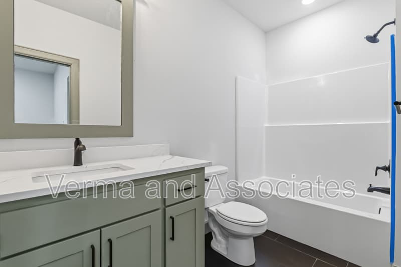 Centerton House: 1061 Whistler St