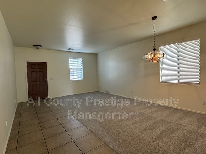 Laveen House: 6859 W Darrel Road