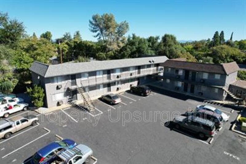 Redding Apartment: 3980 Churn Creek Rd