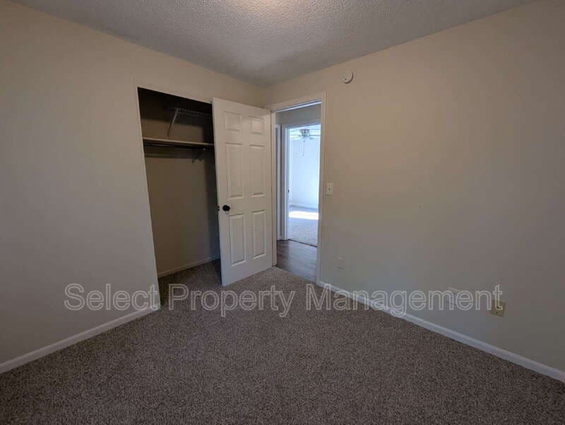 Fort Wayne House: 2508 Repton Drive
