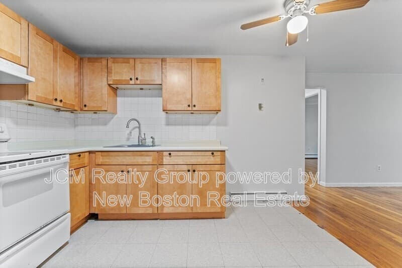 Boston: Mattapan Condo: 580 Cummins Highway