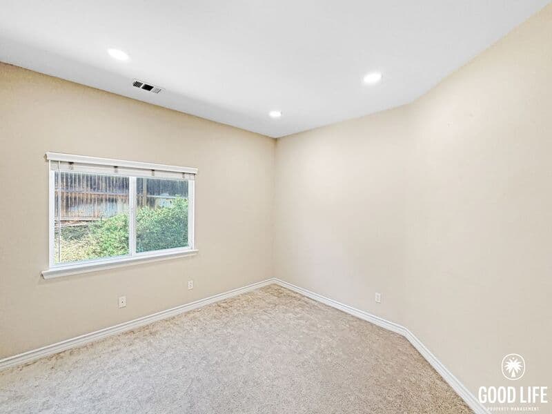 Escondido House: 3193 Willow Tree Ln