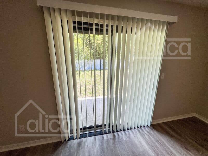 Orange Park House: 1959 Sussex Dr N