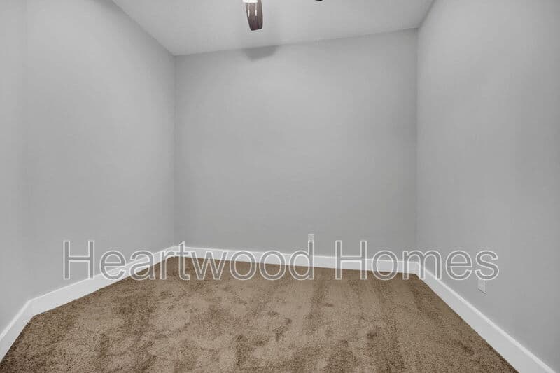 Columbia Condo: 117 Church Street