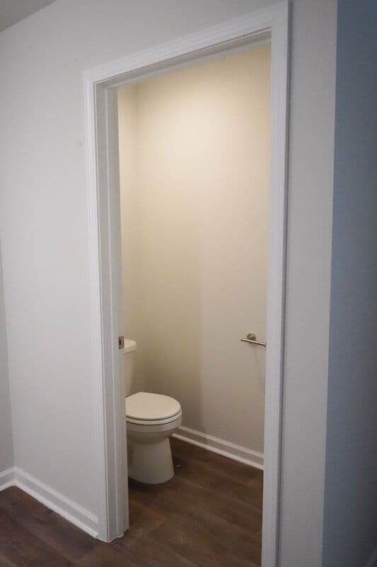 Bloomingdale House: 418 Coconut Dr
