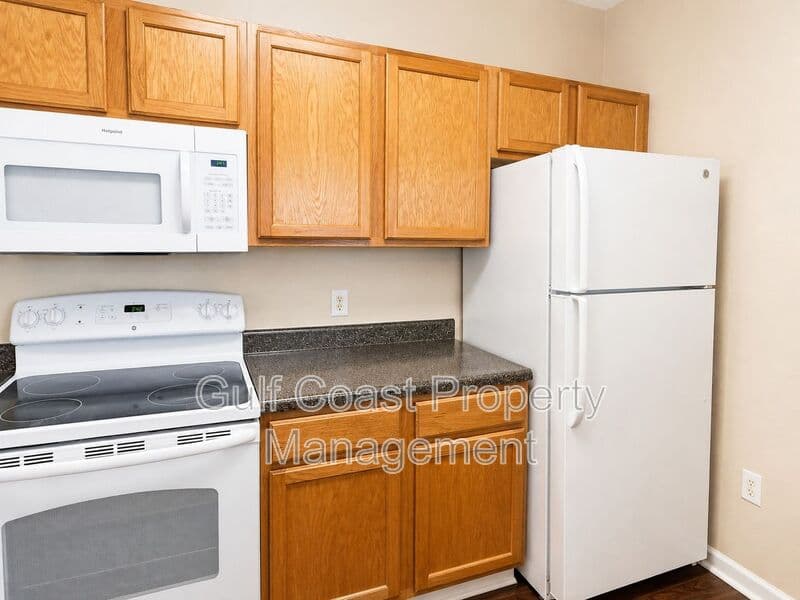 Bradenton Condo: 4802 51st St West