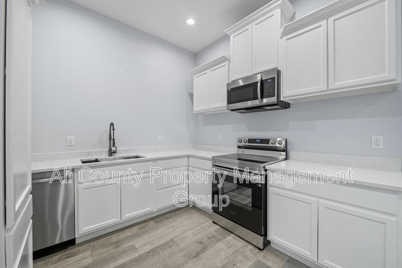 Fort Worth House: 914 East Tucker
