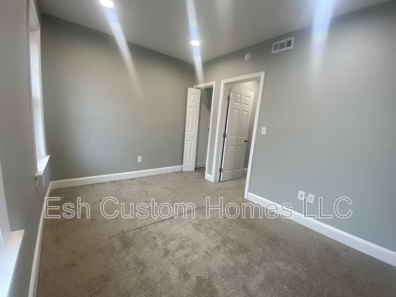 Lancaster Condo: 1 Hoffman Terrace - 5