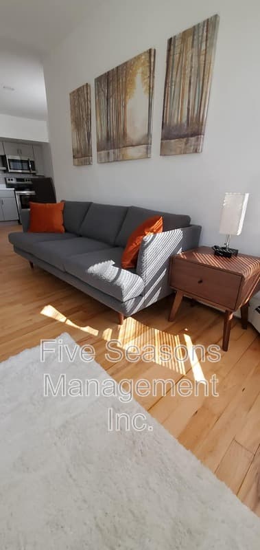 Burlington Condo: 94 North Winooski Avenue - 2