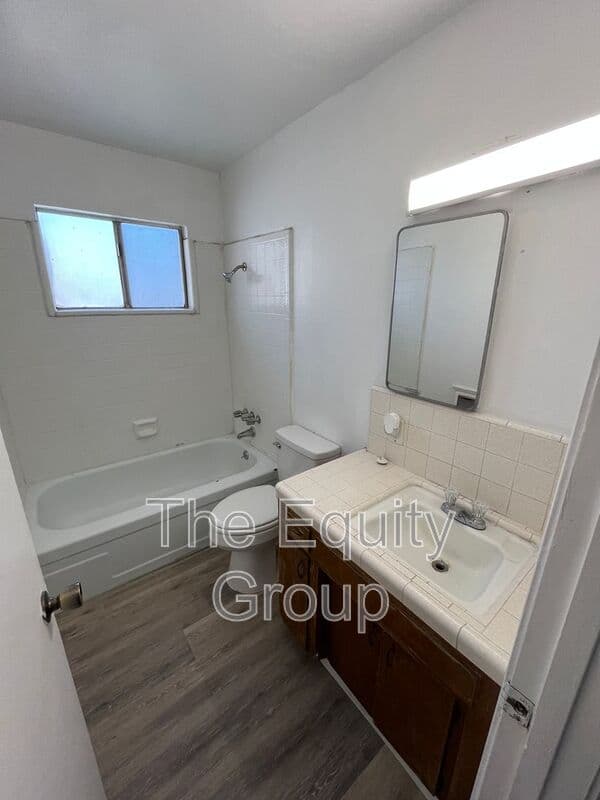 Porterville Condo: 554 W Morton Ave