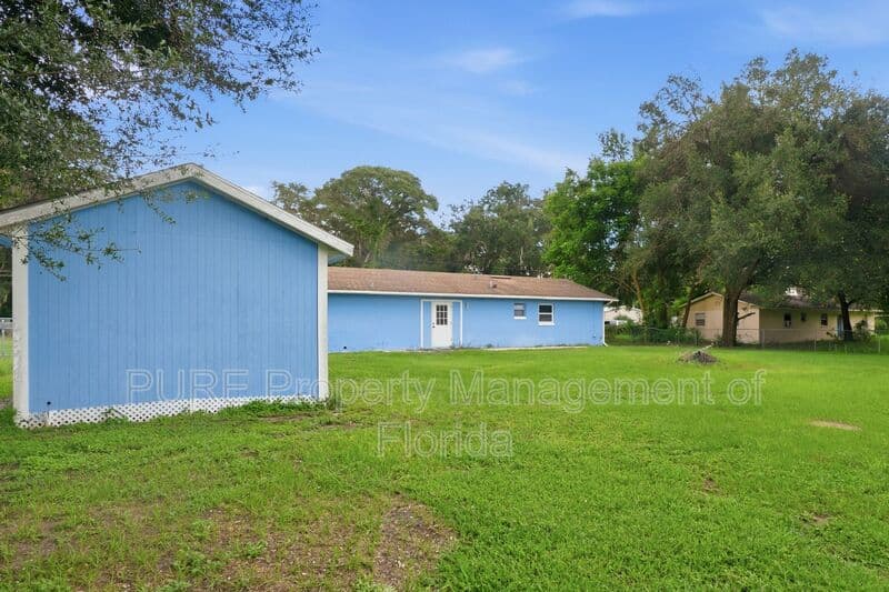Ocklawaha House: 12300 SE 128th CT