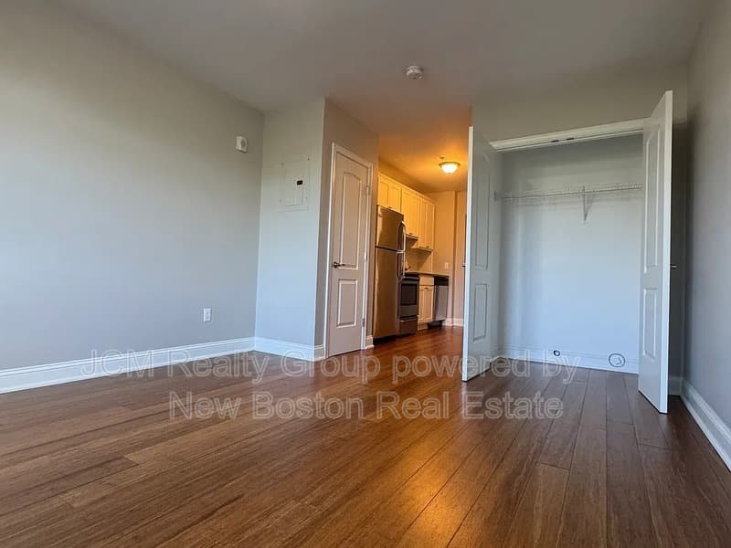Lynn Condo: 9 Needhams Landing Road