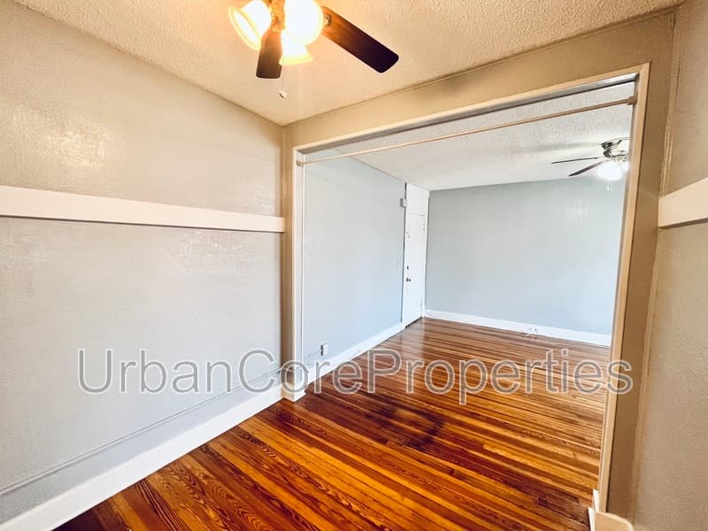 St. Petersburg Condo: 249 4th Ave N