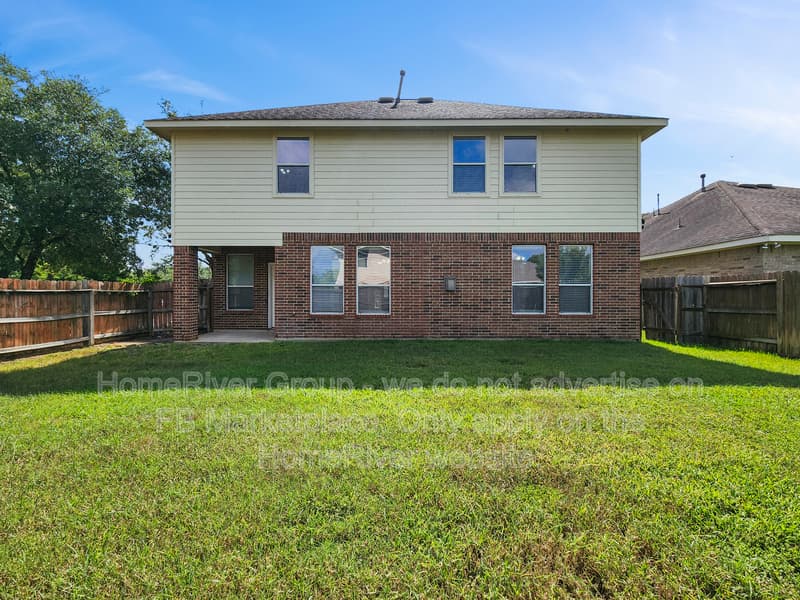 Cypress House: 17927 Serene Shore Dr