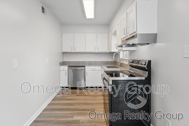 Hoover Condo: 3201 Spring Aire Ct