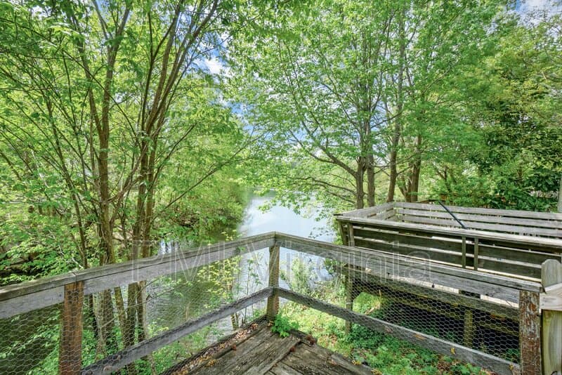 Virginia Beach Townhome: 737 Waters Dr