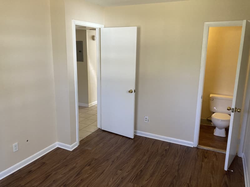 Jacksonville House: 7559 Proxima Rd