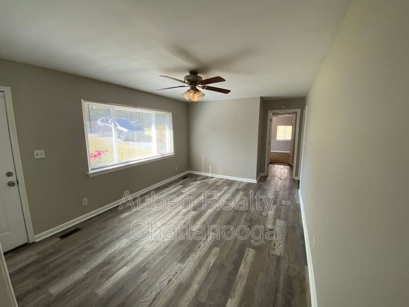 Hixson House: 1261 Northern Hills Road