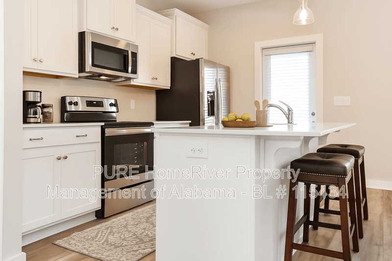 Meridianville House: 221 John Harold Dr