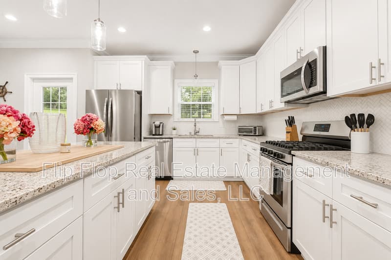 Tallahassee House: 3325 Mariana Oaks Drive