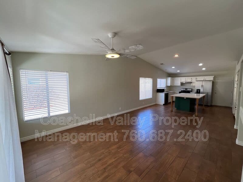 Indio House: 43209 Avenida Isabella