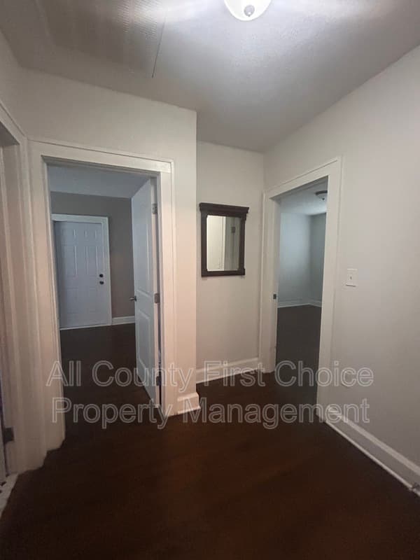 St. Petersburg House: 2511 55th Ave N