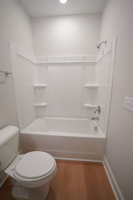 Bloomingdale House: 166 Guana Ln