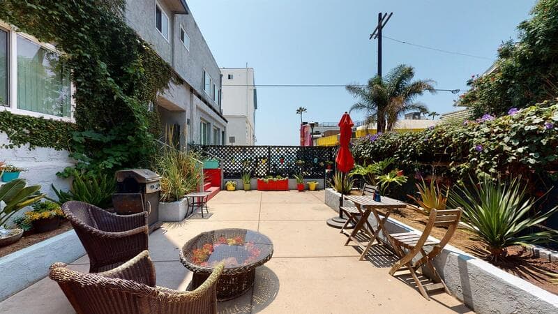 Venice Condo: 14 Wavecrest Avenue - 16