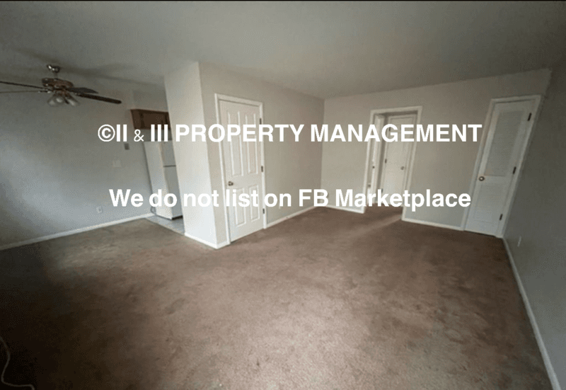 Overland Park Condo: 8404 Robinson St