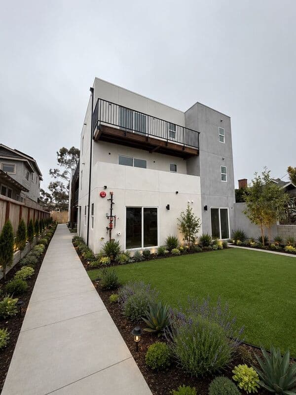 San Diego Condo: 1259 Lincoln Ave