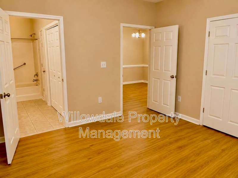 Holly springs Condo: 204 Savannah ridge rd