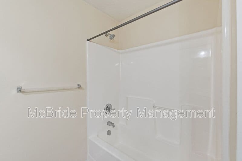 Martinez House: 3237 Riverstone Drive