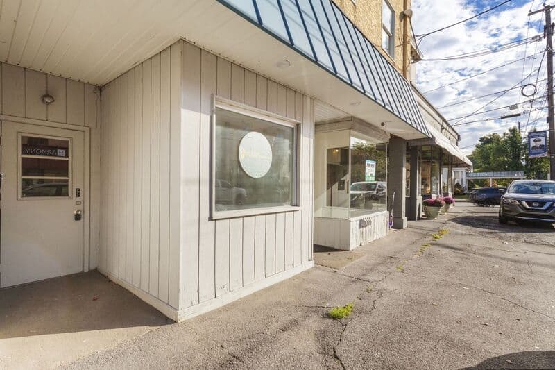 Scranton Condo: 1820 Sanderson Ave