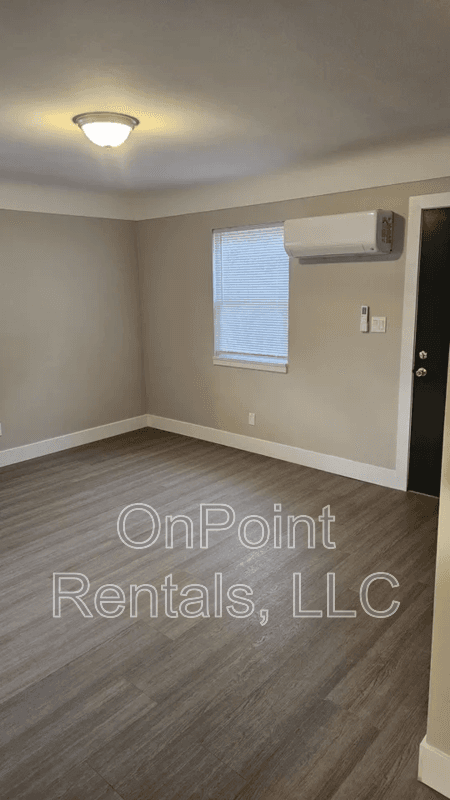 Westland Condo: 5903 North Wayne Road