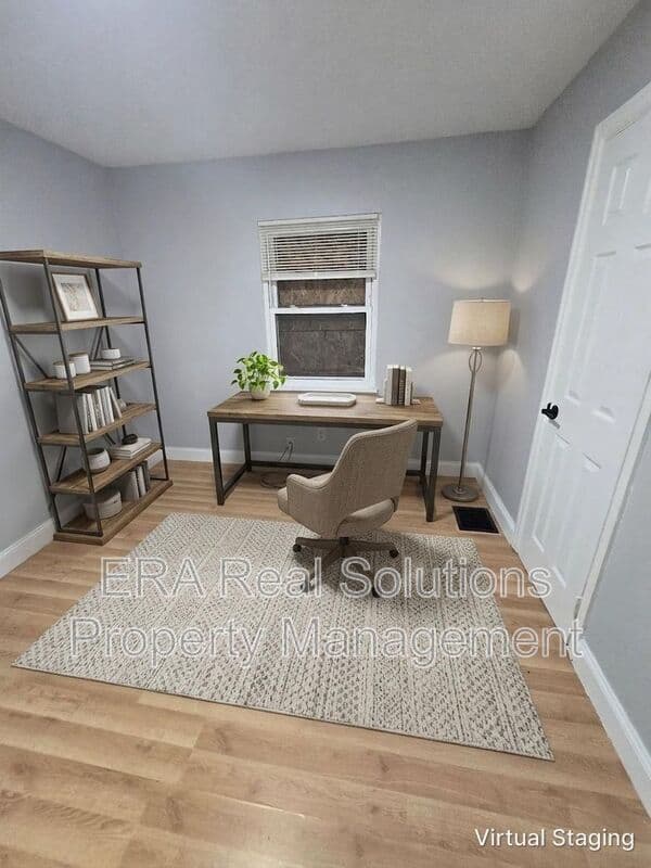 Columbus Condo: 112 COLUMBIAN AVE- A