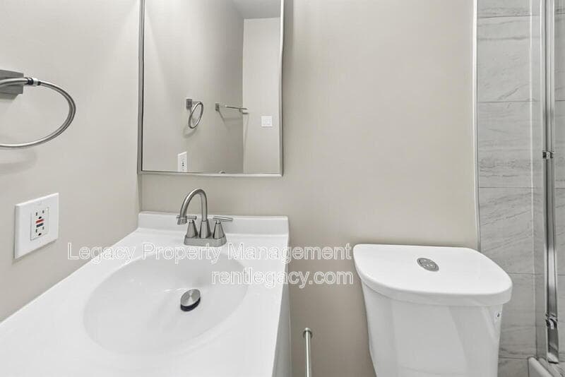 Sacramento Condo: 4424 Greenholme Dr