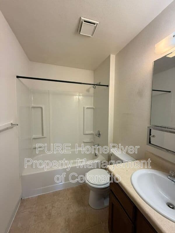 Colorado Springs House: 1122 Yuma St