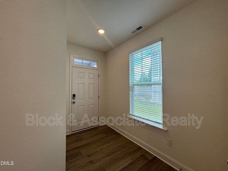 Raleigh House: 5128 Ranger Grove Way