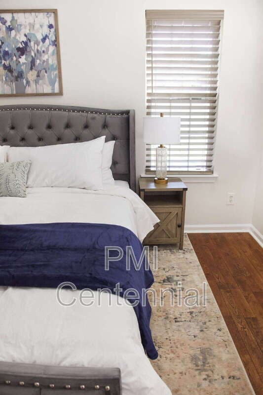 Johns Creek House: 220 Preston Oaks Dr