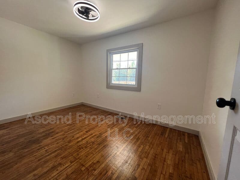 Ringgold House: 346 Julian Rd