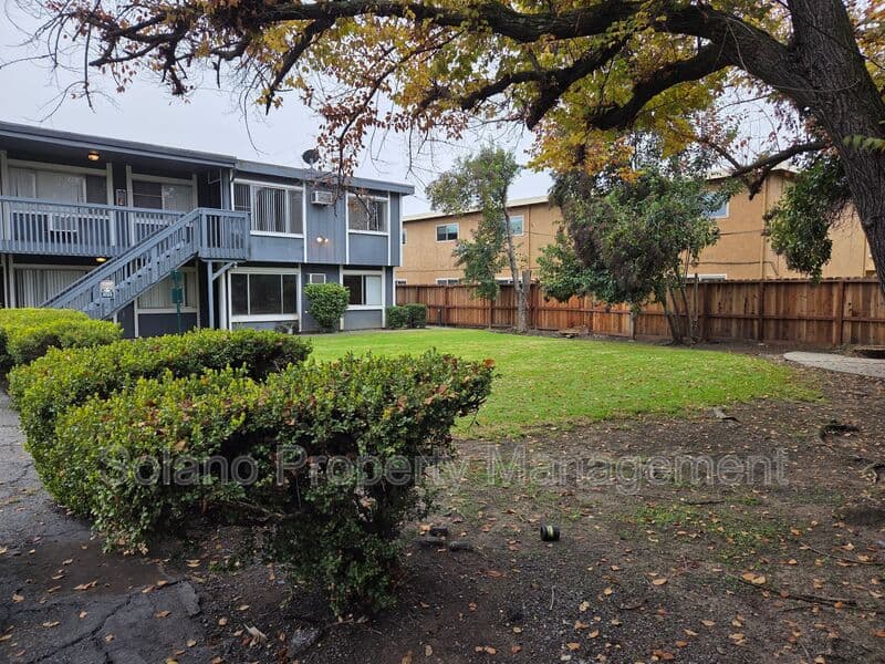 Fairfield House: 1190 Dana Drive