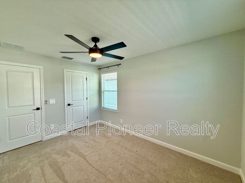 Tampa House: 7622 Deer Valley Cir