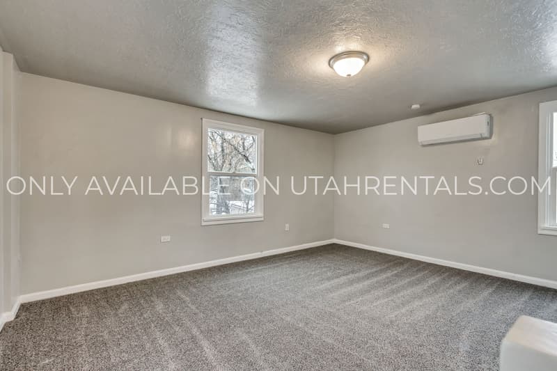 Ogden Condo: 3162 Adams Ave