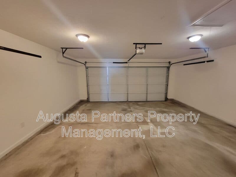 Evans House: 3460 Conifer Trl