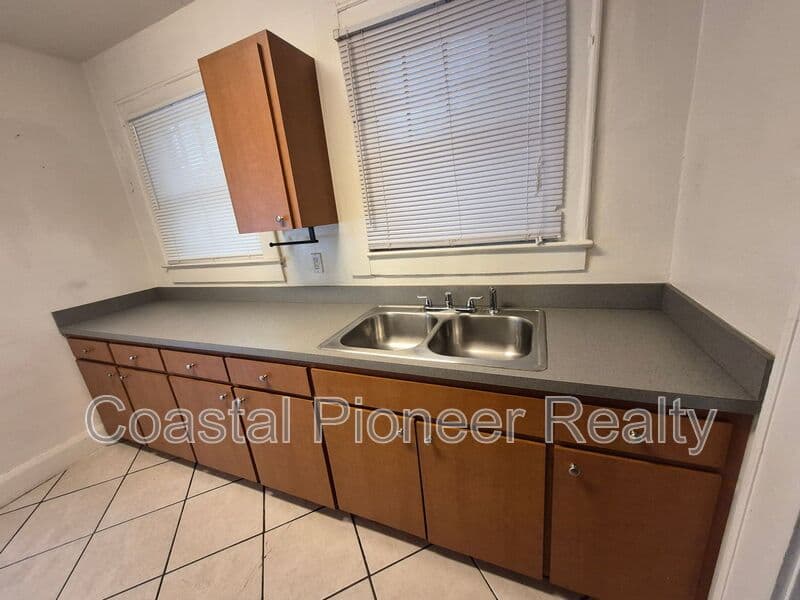 Tampa Condo: 4015 N Seminole Ave