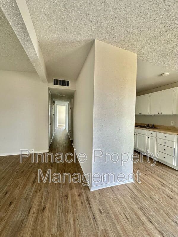 San Angelo House: 2401 Field St