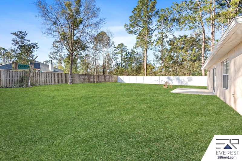 Palm Coast House: 49 Renshaw Drive
