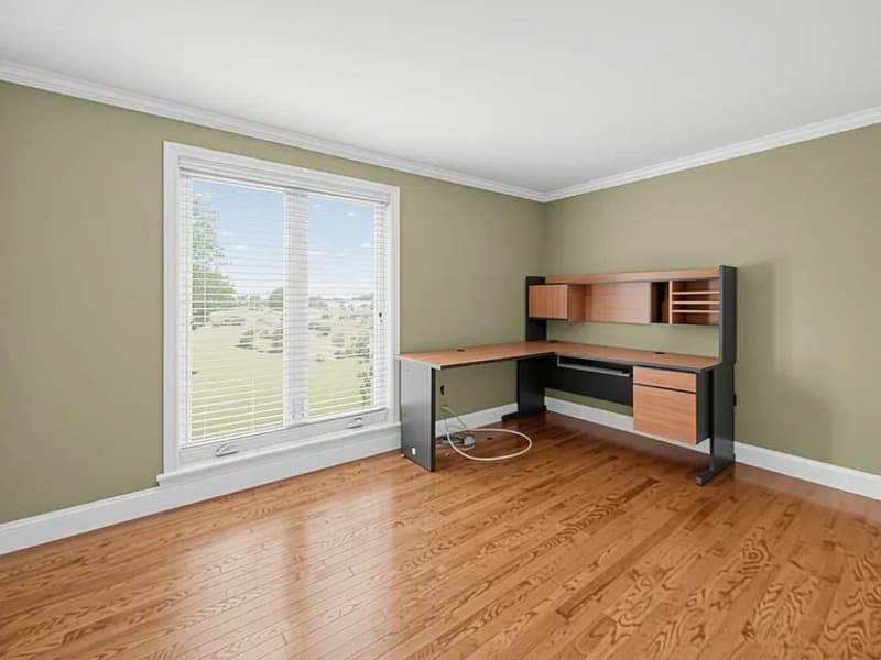 Taunton Condo: 144 Hart St