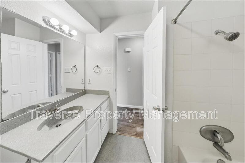 Fort Worth Condo: 7806 Laver Ct