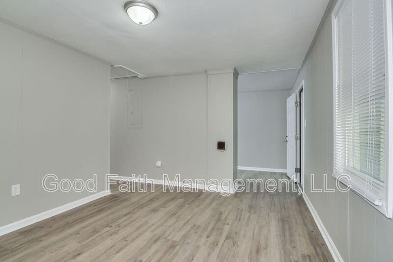 Augusta House: 2507 Elderberry Drive